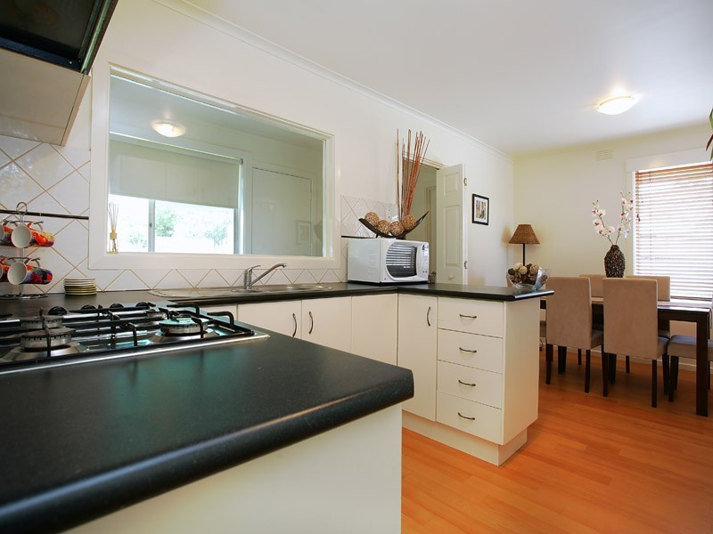 9 Centenary Street, Seaford VIC 3198