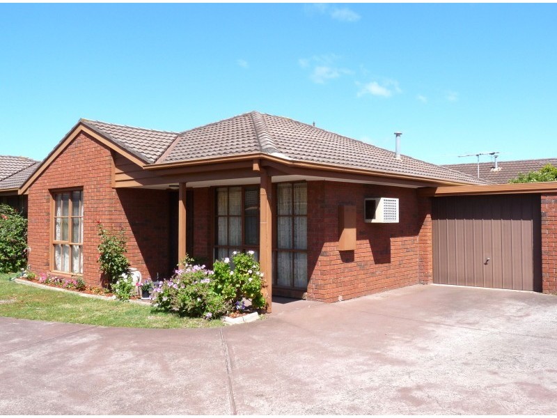 4/3-5 Carder Avenue, Seaford VIC 3198