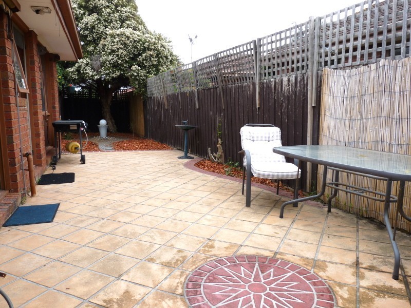 4/3-5 Carder Avenue, Seaford VIC 3198
