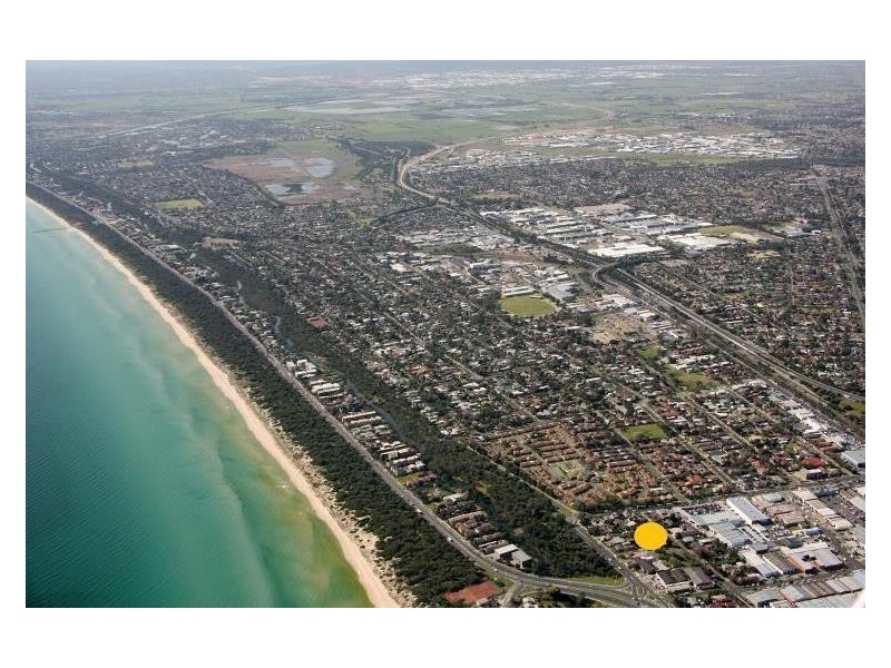 10 Inglis Avenue, Frankston VIC 3199
