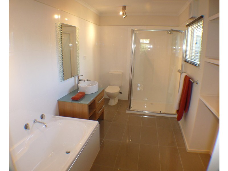 48 Kirkwood Avenue, Seaford VIC 3198