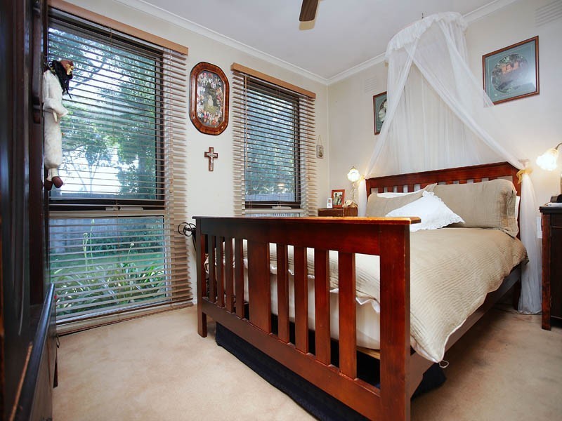 180 Seaford Road, Seaford VIC 3198
