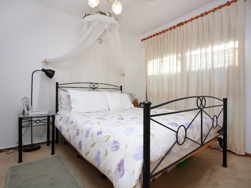 180 Seaford Road, Seaford VIC 3198