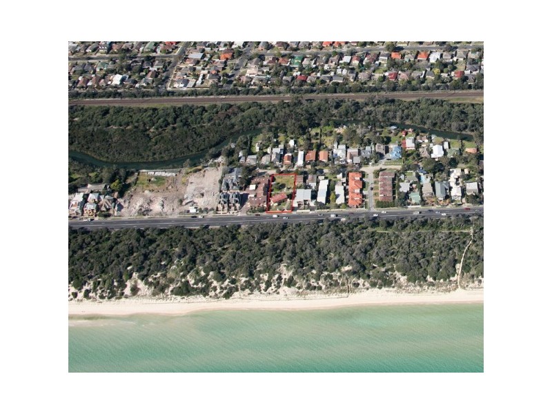 87 Nepean Highway, Seaford VIC 3198