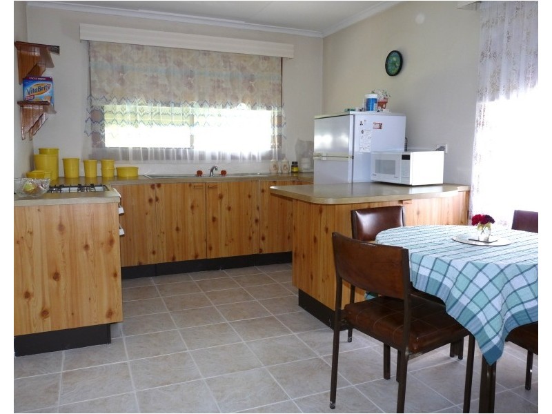 26 Nodding Avenue, Frankston North VIC 3200