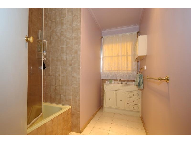 75 Monterey Boulevard, Frankston North VIC 3200