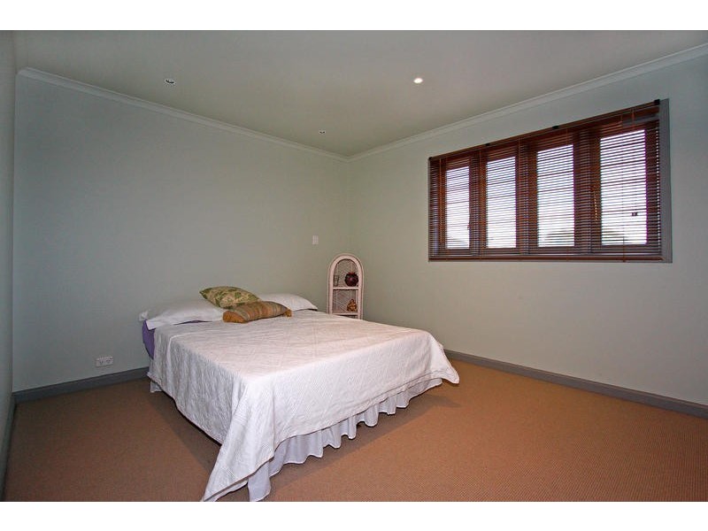 2 Beckwith Grove, Seaford VIC 3198