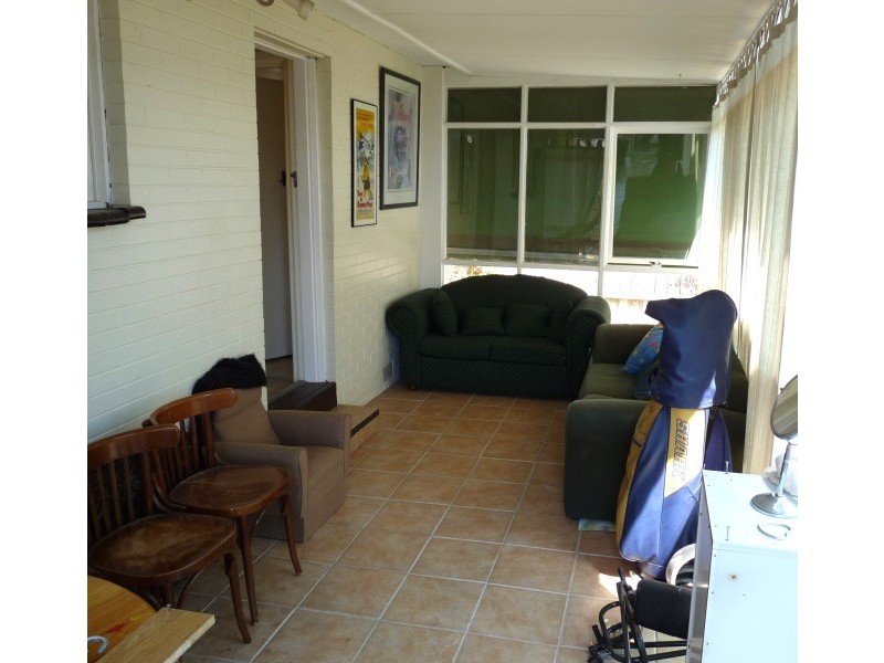 9 Moresby Avenue, Seaford VIC 3198