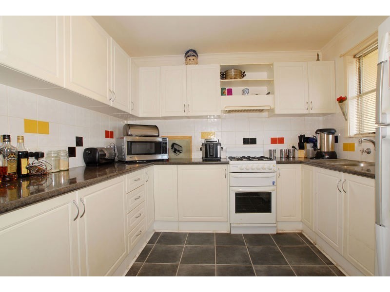 2 Telopea Court, Frankston North VIC 3200