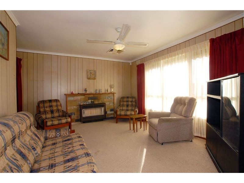 22 Barry Street, Seaford VIC 3198