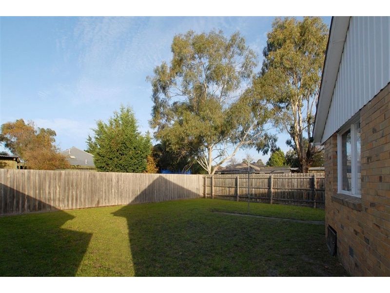 22 Barry Street, Seaford VIC 3198