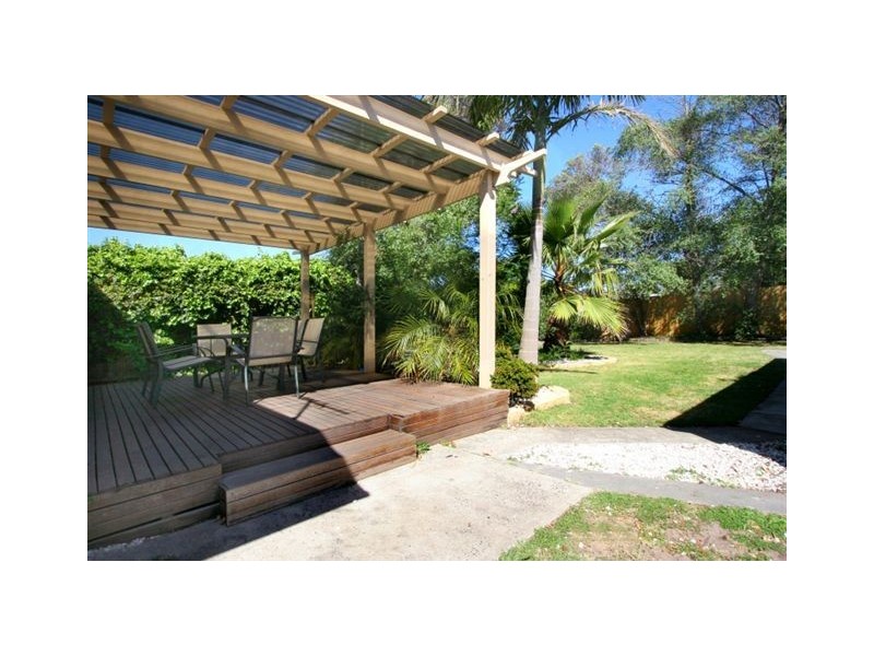 19 Henry Crescent, Seaford VIC 3198