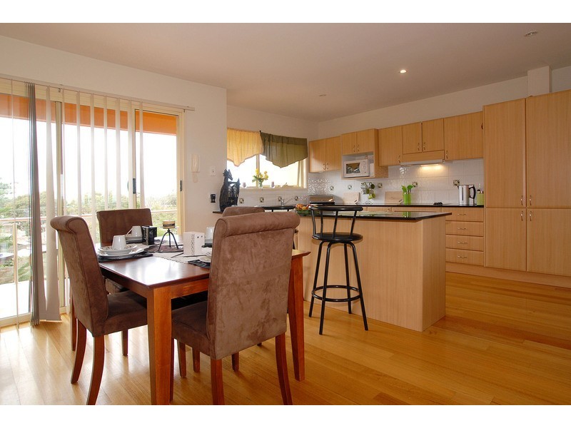 10/1 Nepean Highway, Seaford VIC 3198