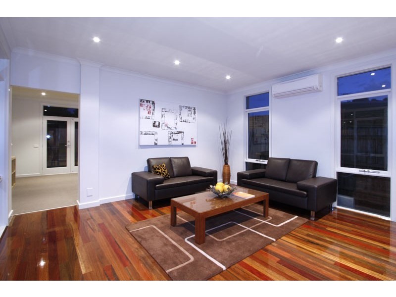 133 Kananook Avenue, Seaford VIC 3198