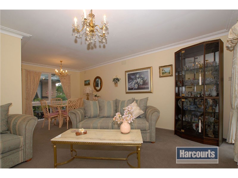 1 Lucas Crescent, Seaford VIC 3198