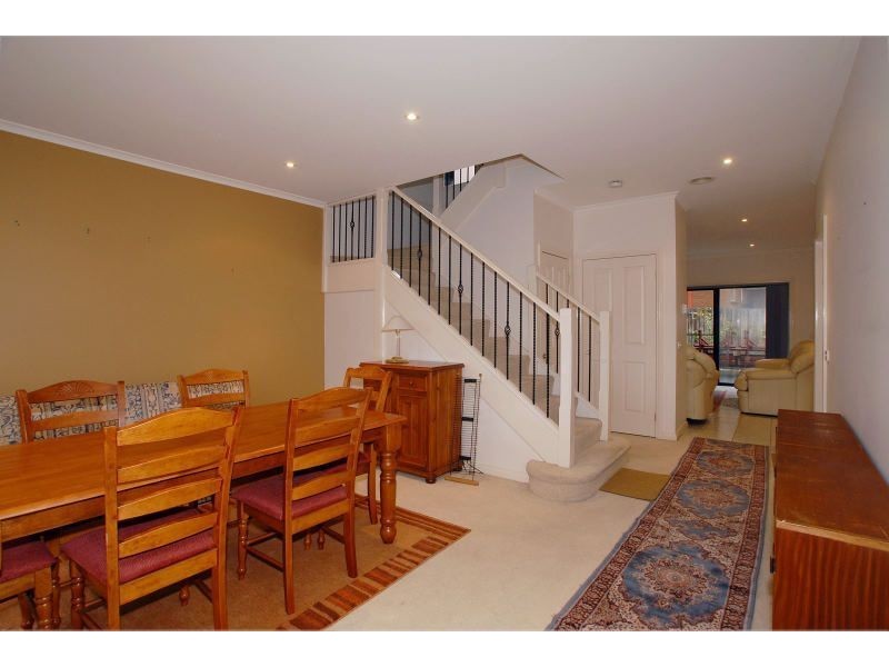 3/284 Nepean Highway, Seaford VIC 3198