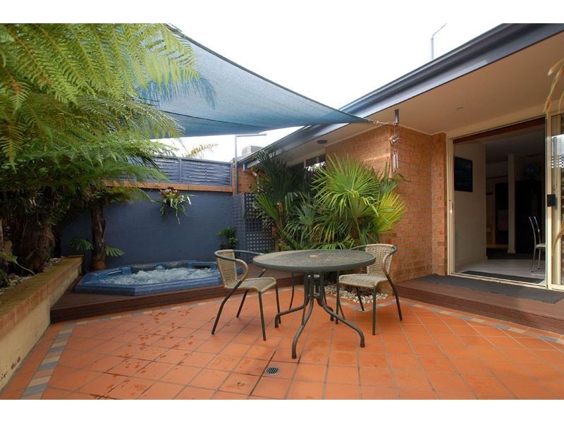 2/17 Church Road, Carrum VIC 3197