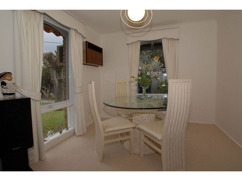 16 Catron Street, Seaford VIC 3198