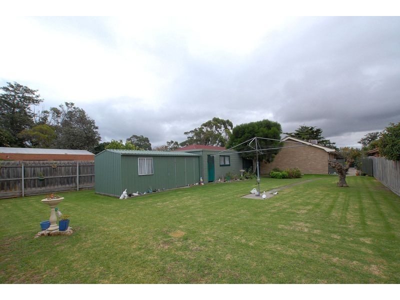 16 Catron Street, Seaford VIC 3198