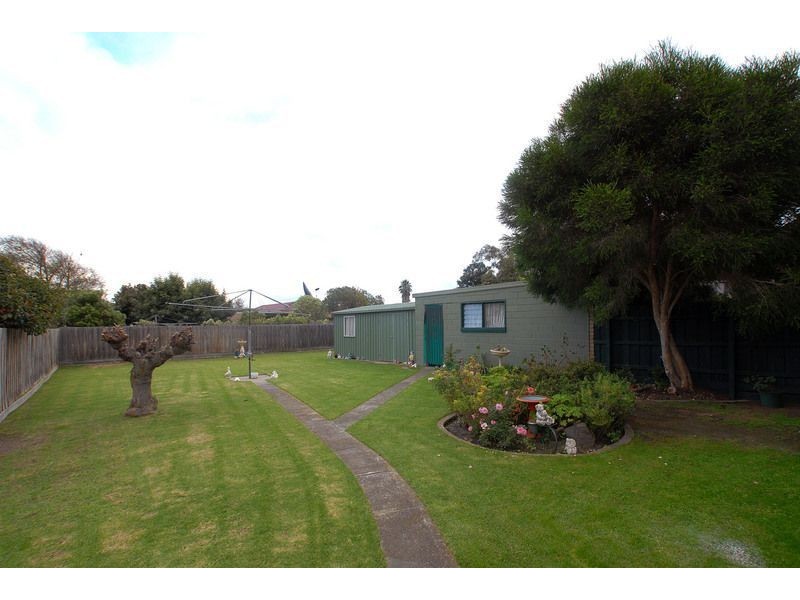 16 Catron Street, Seaford VIC 3198