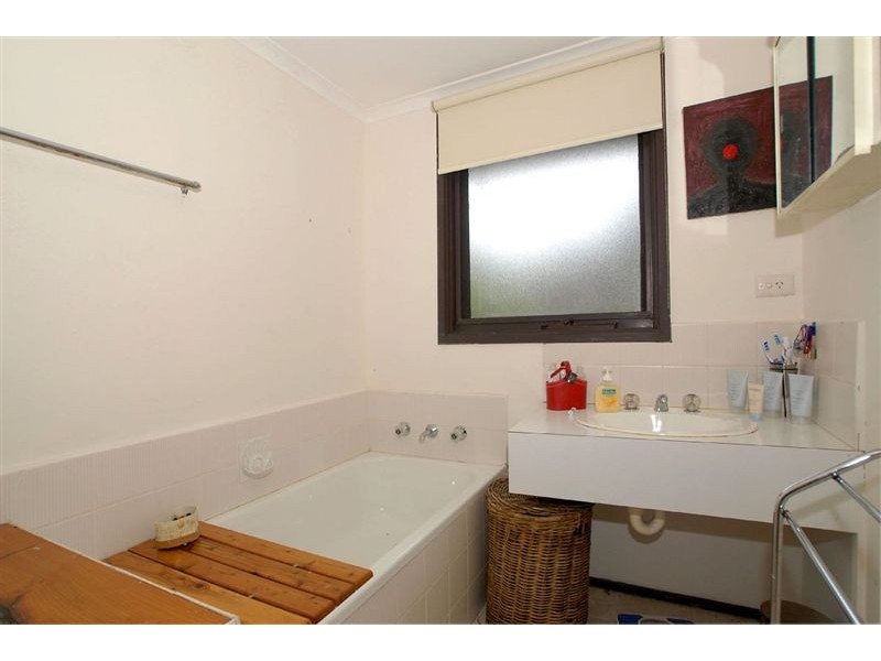 18/99-101 Nepean Highway, Seaford VIC 3198