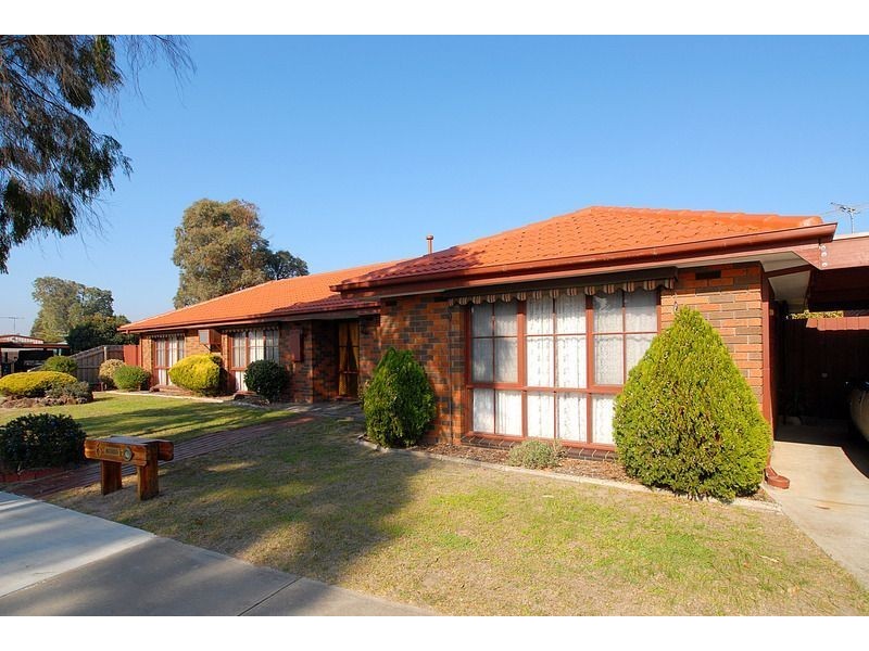 6 Maple Street, Seaford VIC 3198