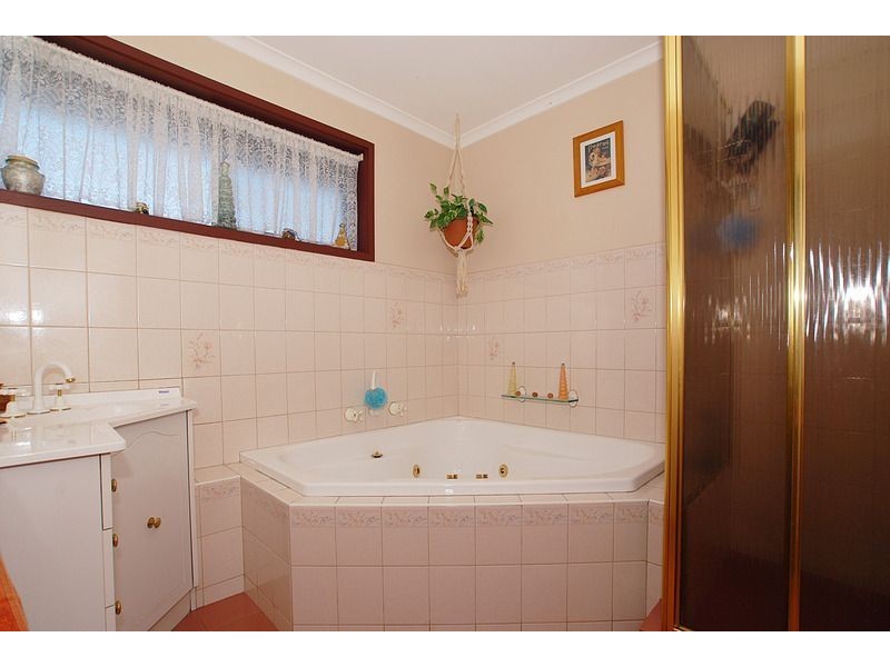 6 Maple Street, Seaford VIC 3198