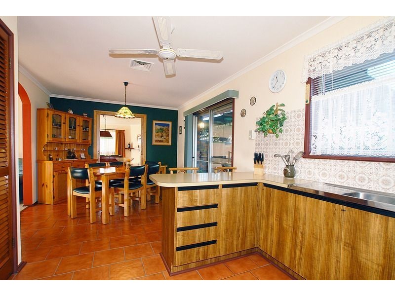 6 Maple Street, Seaford VIC 3198