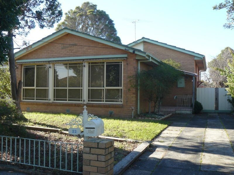 22 Armata Crescent, Frankston North VIC 3200