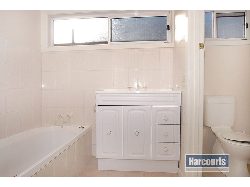 17 Seacrest Avenue, Seaford VIC 3198