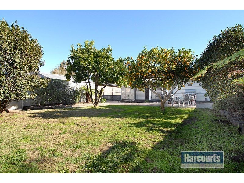 17 Seacrest Avenue, Seaford VIC 3198