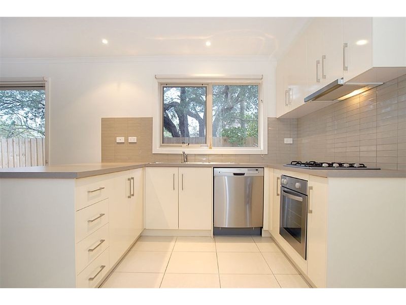 1/51 Kananook Avenue, Seaford VIC 3198