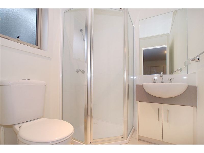 1/51 Kananook Avenue, Seaford VIC 3198