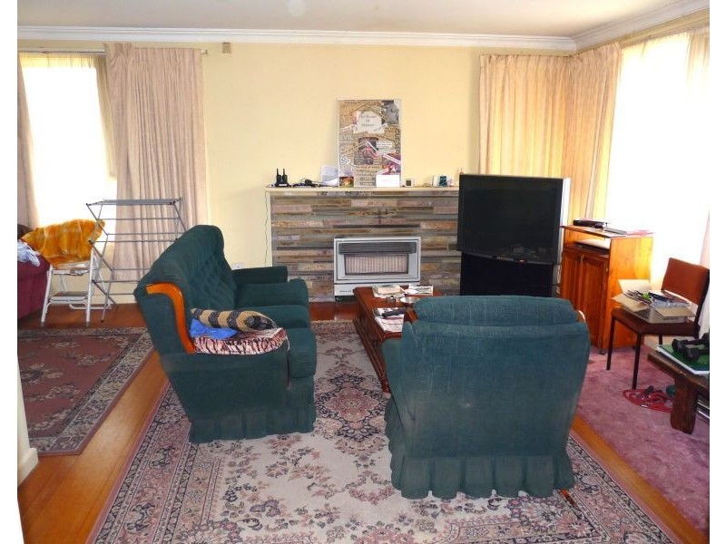 50 Kananook Avenue, Seaford VIC 3198