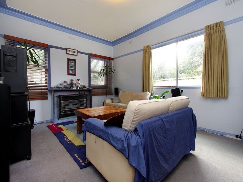 13 Neville Avenue, Seaford VIC 3198