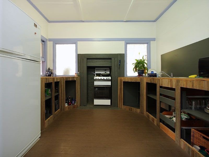 13 Neville Avenue, Seaford VIC 3198