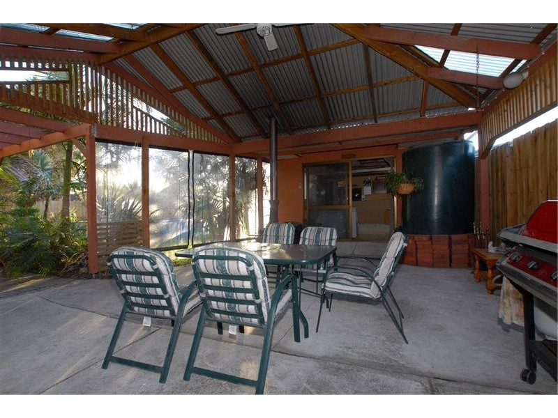 41 Emanuel Drive, Seaford VIC 3198