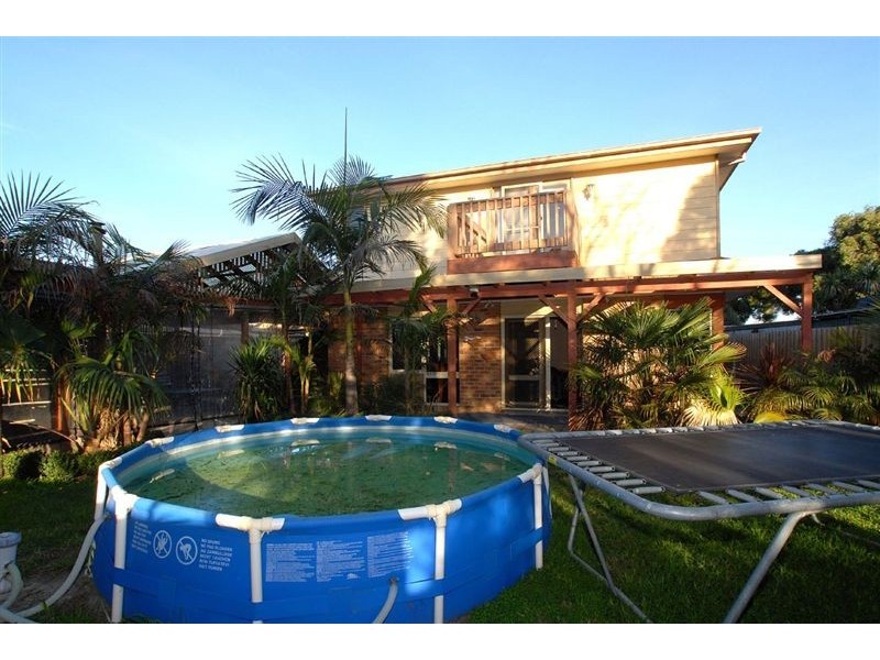 41 Emanuel Drive, Seaford VIC 3198