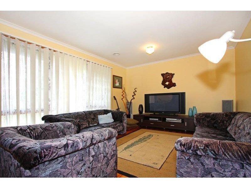 8 Rossiter Court, Seaford VIC 3198