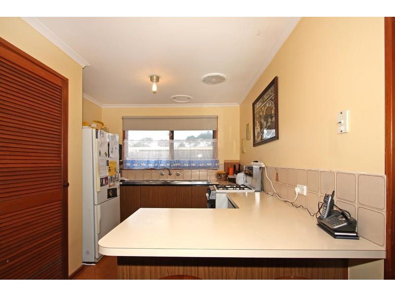 8 Rossiter Court, Seaford VIC 3198