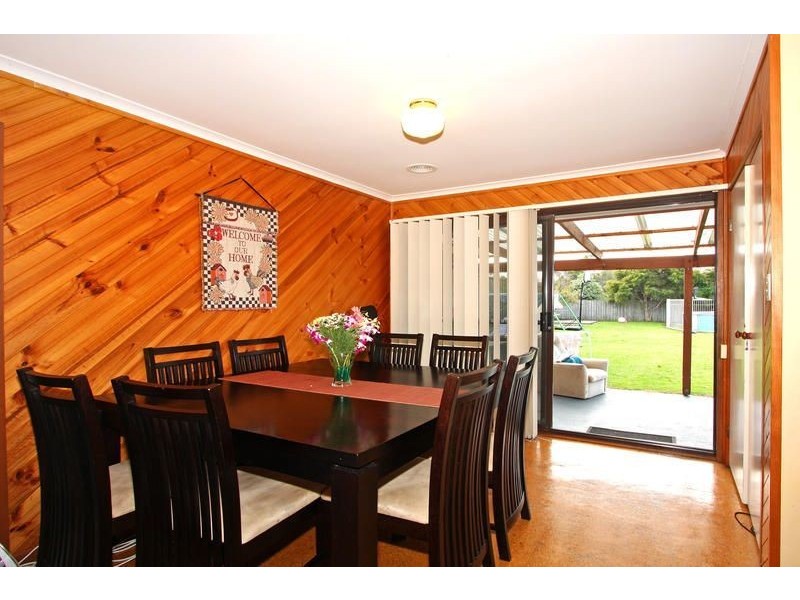 8 Rossiter Court, Seaford VIC 3198