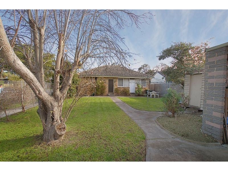 12 Bayside Grove, Seaford VIC 3198