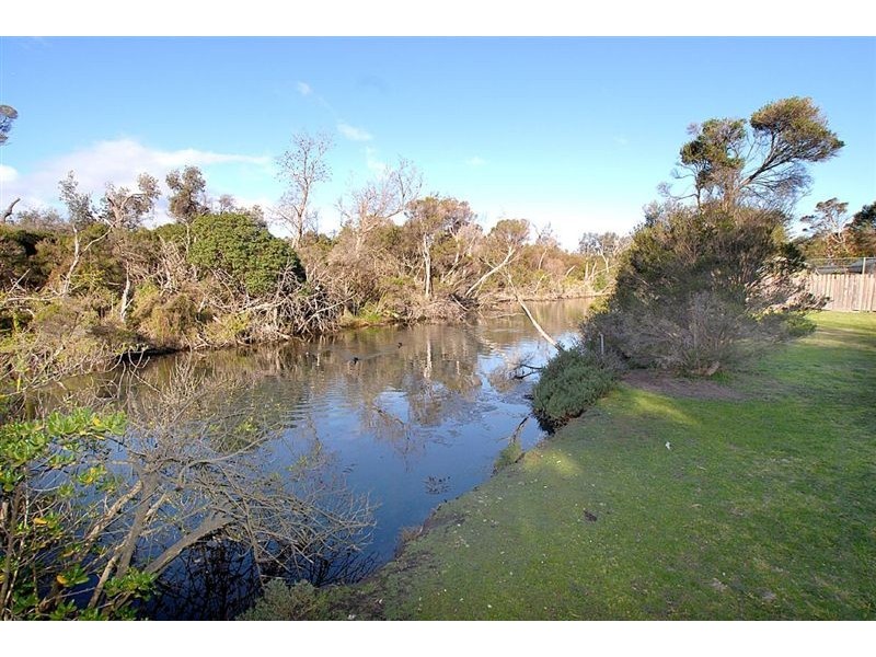 8/148 Nepean Highway, Seaford VIC 3198