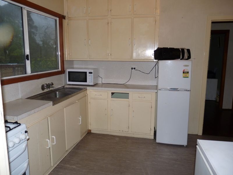 26 Pine Street, Frankston North VIC 3200