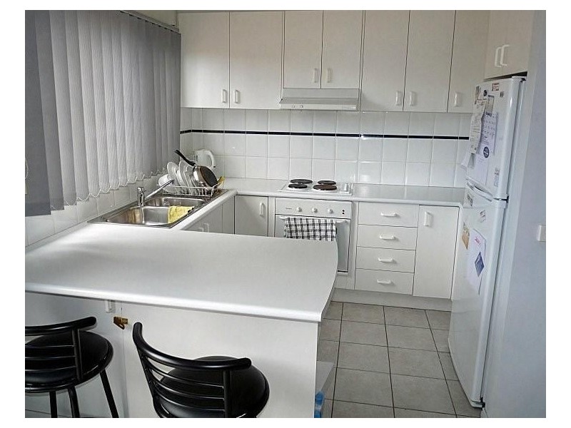 2/180 Nepean Highway, Seaford VIC 3198