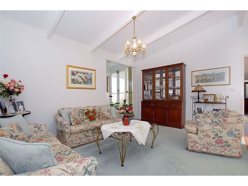 92 Rosslyn Avenue, Seaford VIC 3198