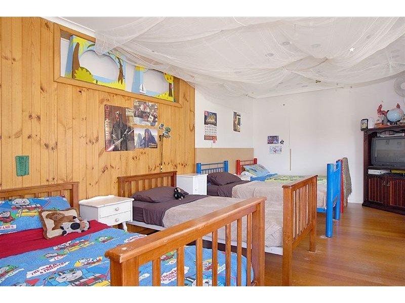 6 Johnstone Street, Seaford VIC 3198