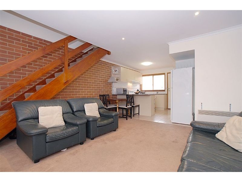 6/280 Nepean Highway, Seaford VIC 3198
