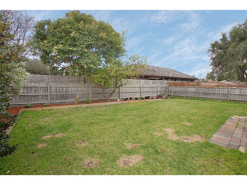 13 Taldra Crescent, Seaford VIC 3198