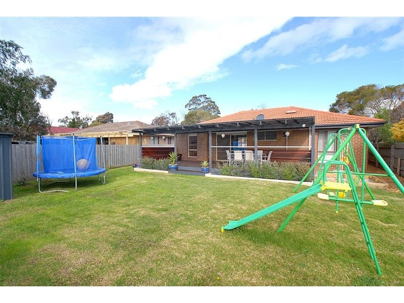 13 McBride Crescent, Seaford VIC 3198